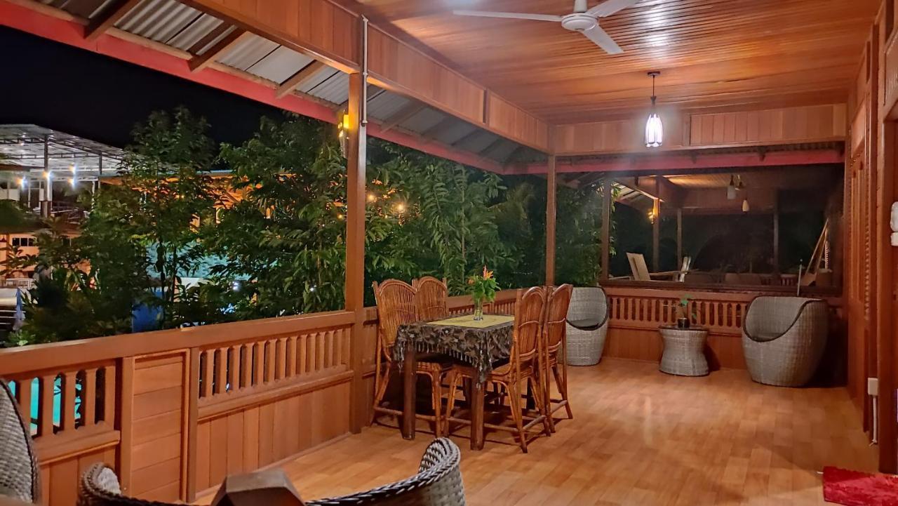 Bunaken Villa Queen'S Dive Manado Kültér fotó